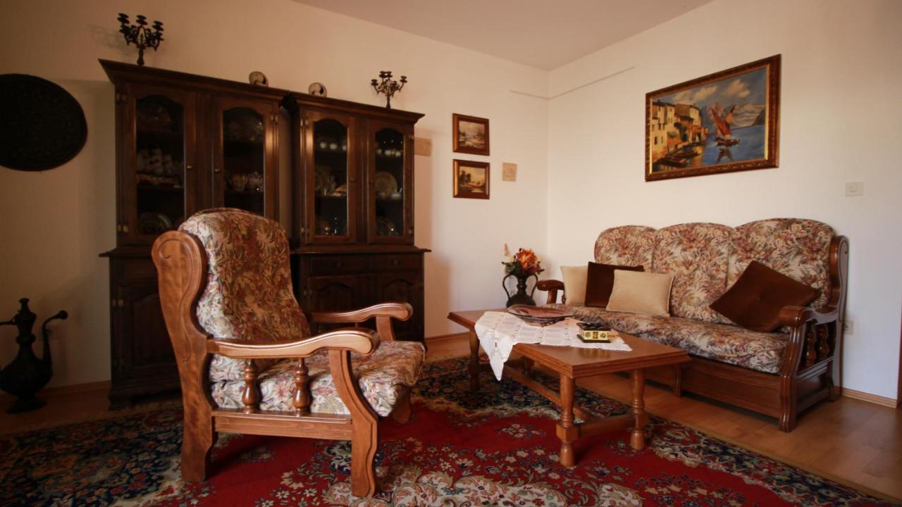 Apartment Du Malinska Ngoại thất bức ảnh