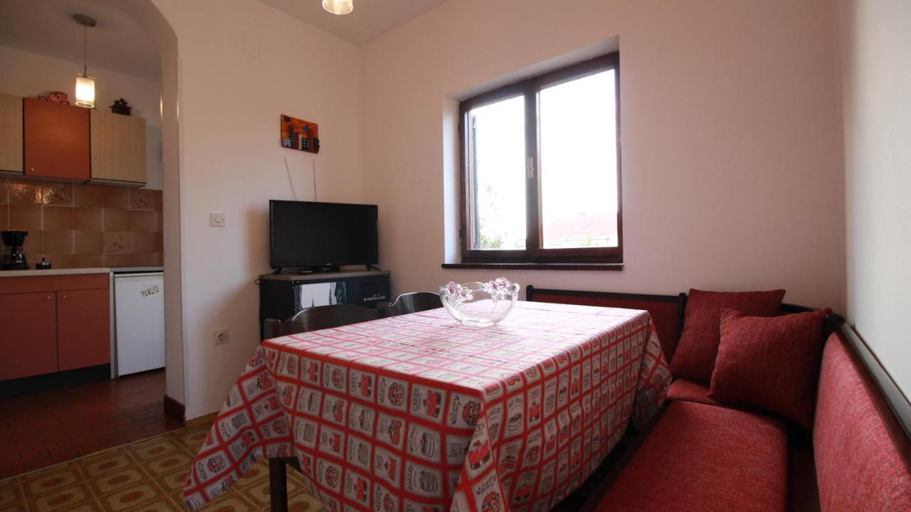Apartment Du Malinska Ngoại thất bức ảnh