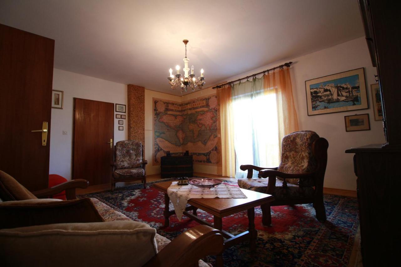 Apartment Du Malinska Ngoại thất bức ảnh